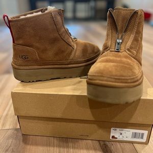 Ugg neumel platform zip boot